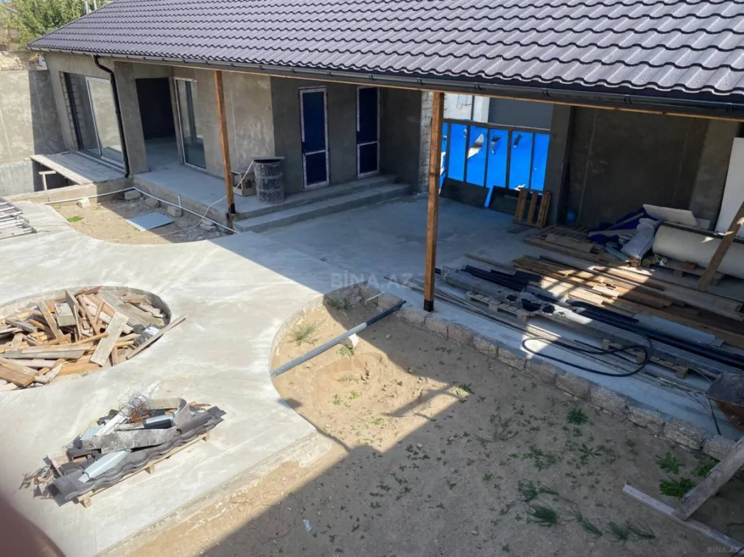Satılır 4 otaqlı həyət evi 160 m²