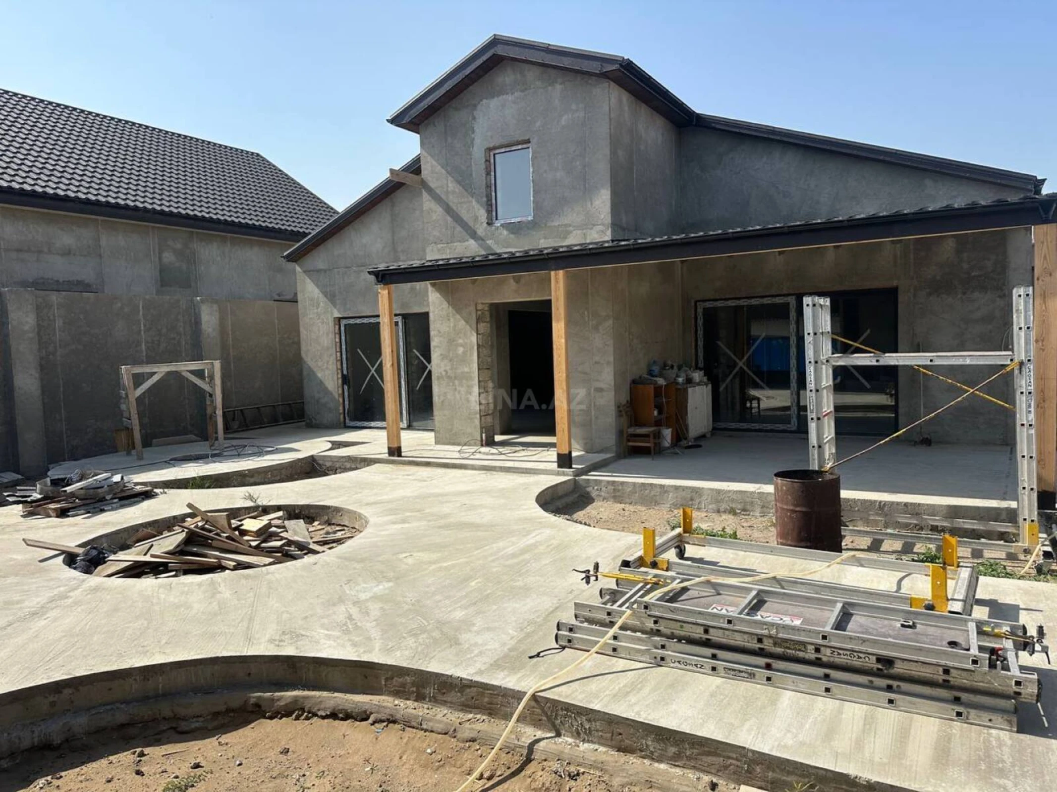 Satılır 4 otaqlı həyət evi 160 m²