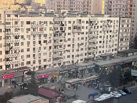 Satılır 2 otaqlı mənzil 60 m² — Bakı, Həzi Aslanov qəs. 2 otaq 60.00 m²