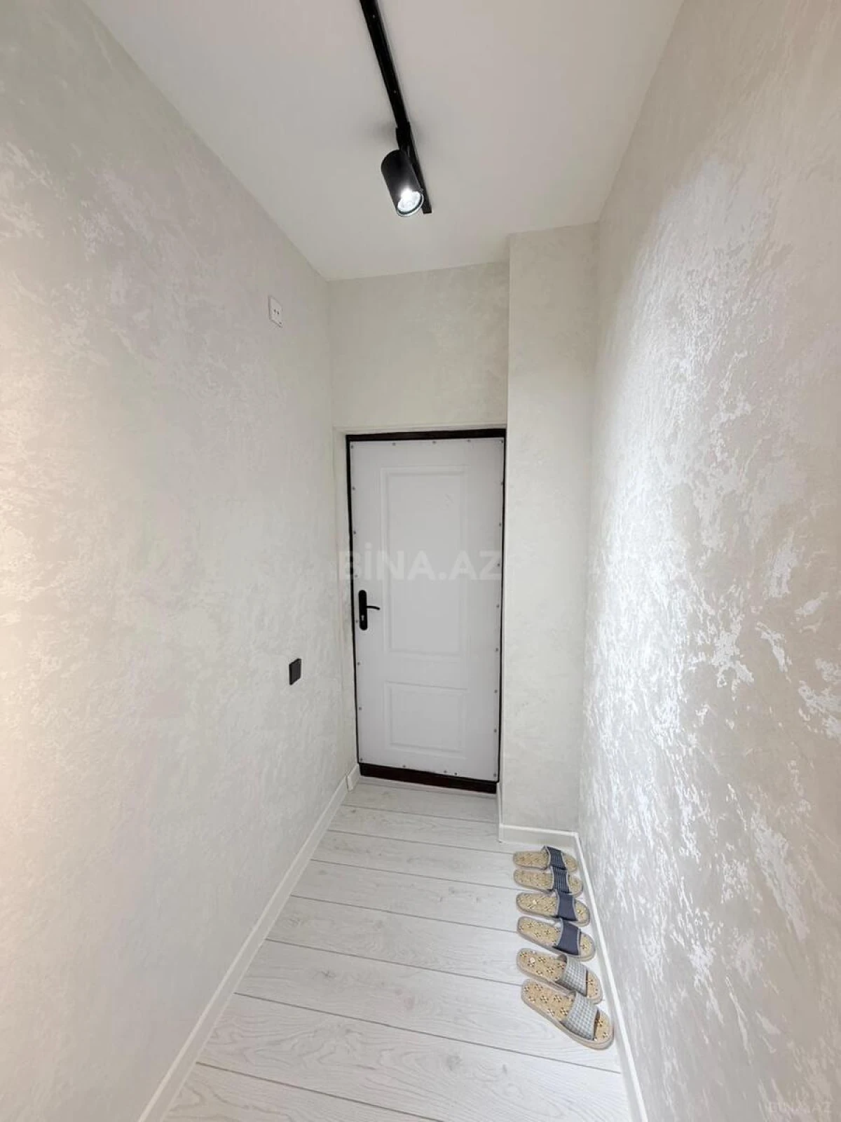 Satılır 2 otaqlı mənzil 45 m²
