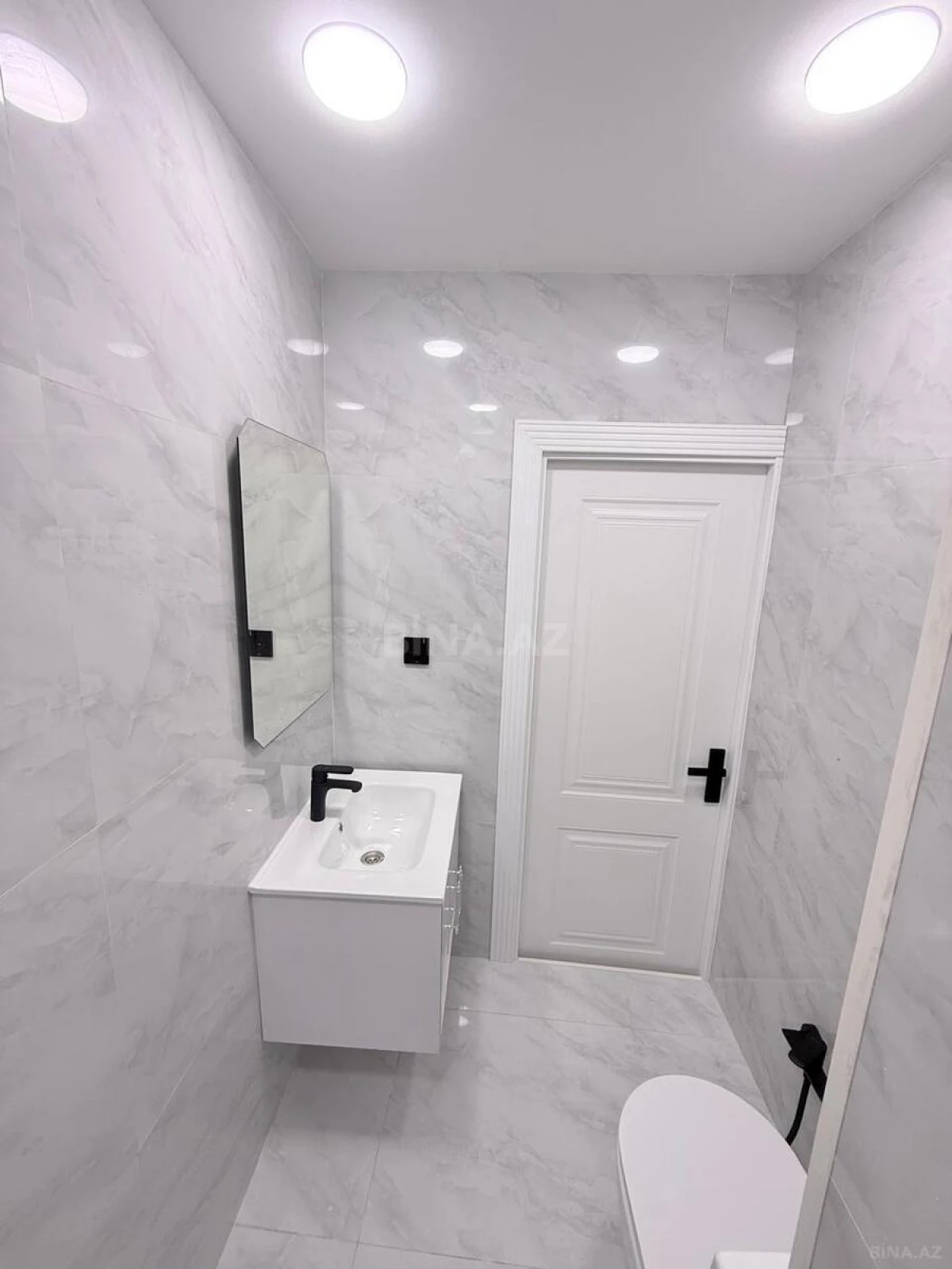 Satılır 2 otaqlı mənzil 45 m²