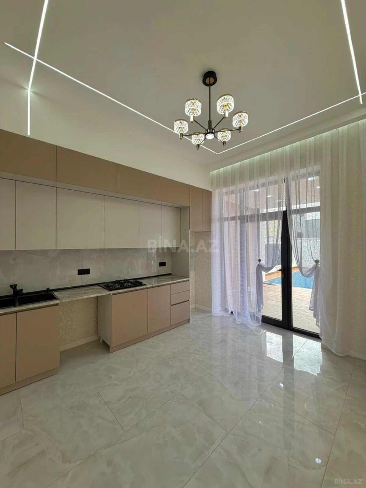 Satılır 4 otaqlı həyət evi 150 m²