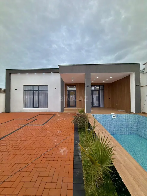 Satılır 4 otaqlı həyət evi 150 m²
