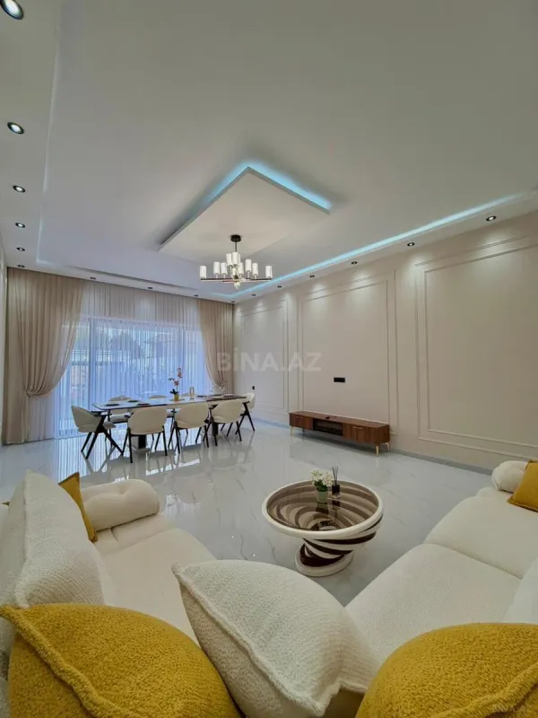 Satılır 4 otaqlı həyət evi 180 m²