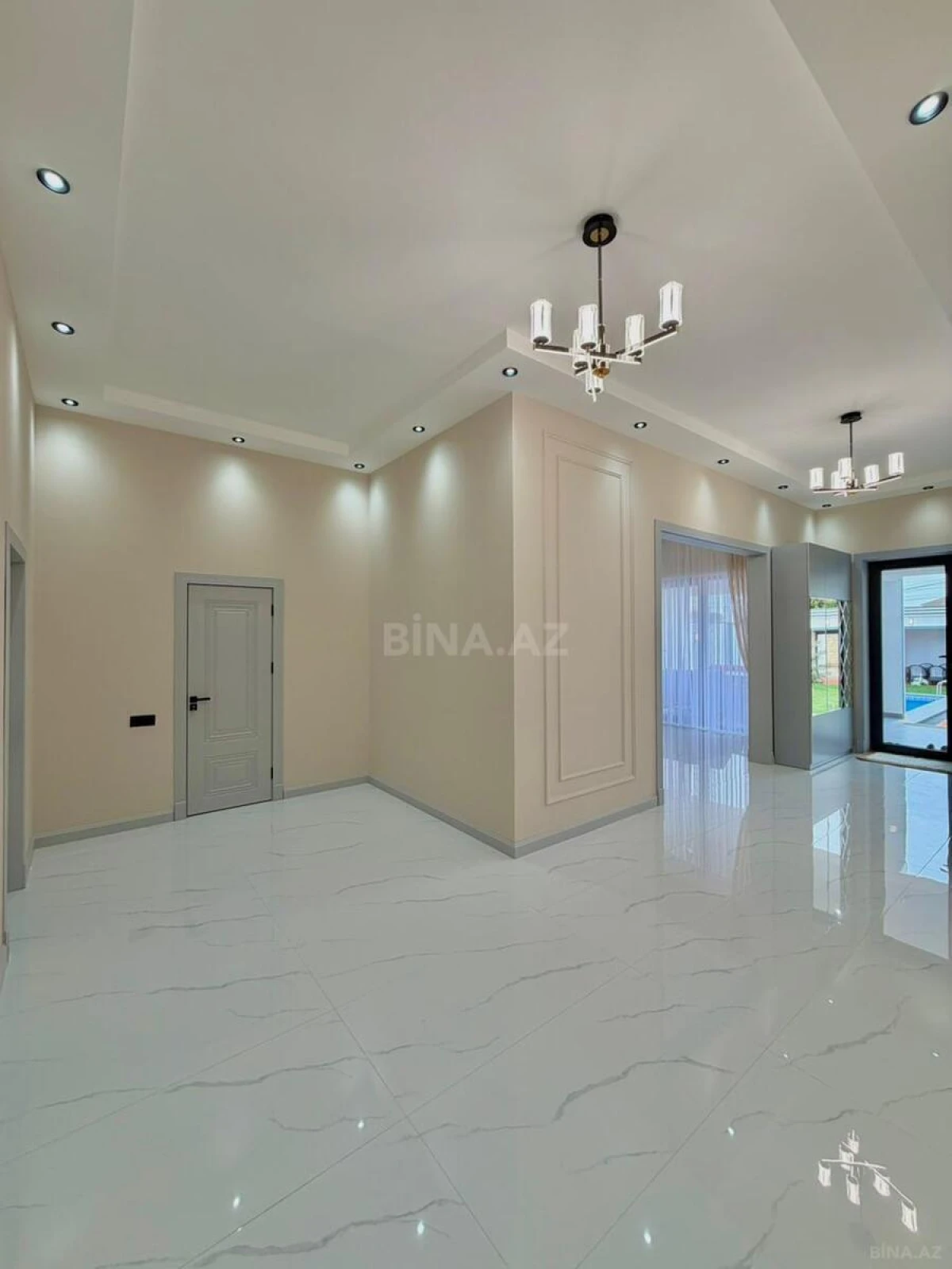 Satılır 4 otaqlı həyət evi 180 m²