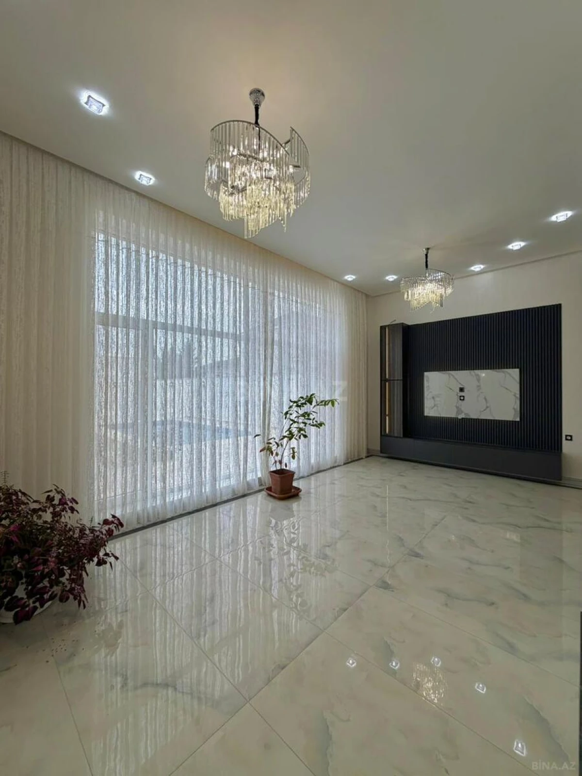 Satılır 4 otaqlı həyət evi 170 m²