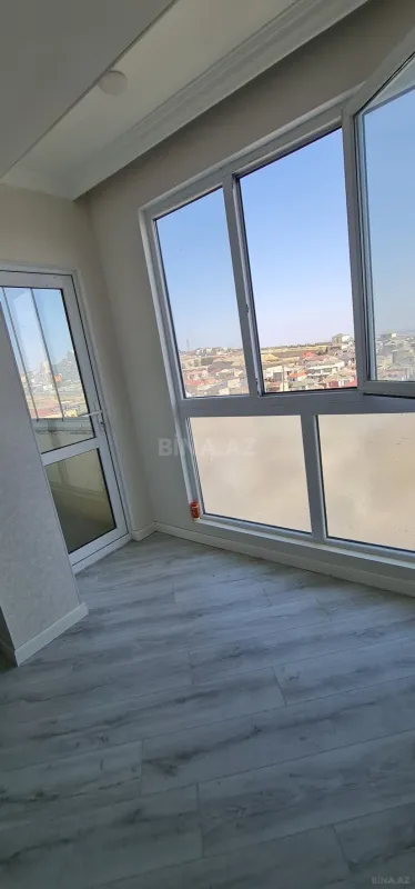Satılır 2 otaqlı mənzil 67 m²