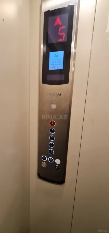 Satılır 2 otaqlı mənzil 67 m²