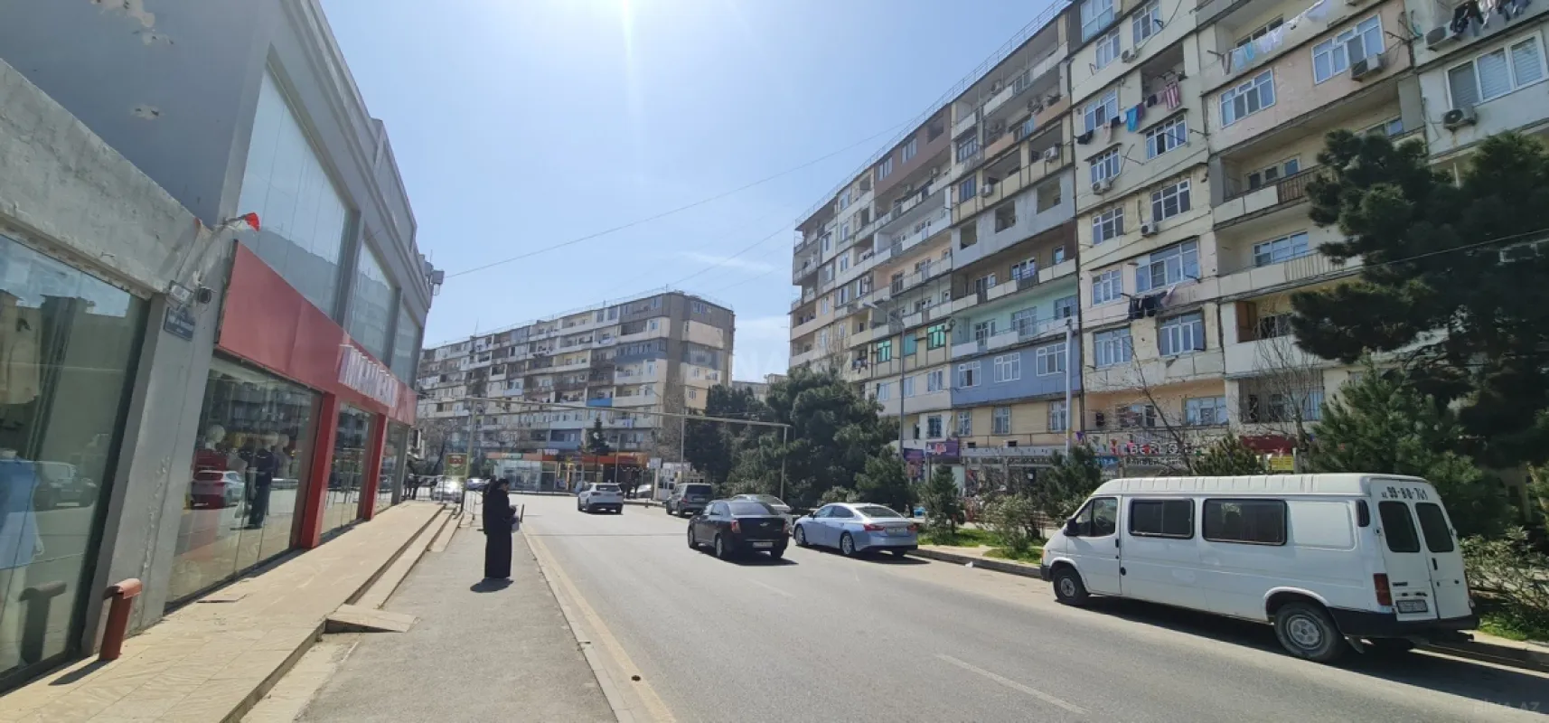 Satılır 2 otaqlı mənzil 67 m²