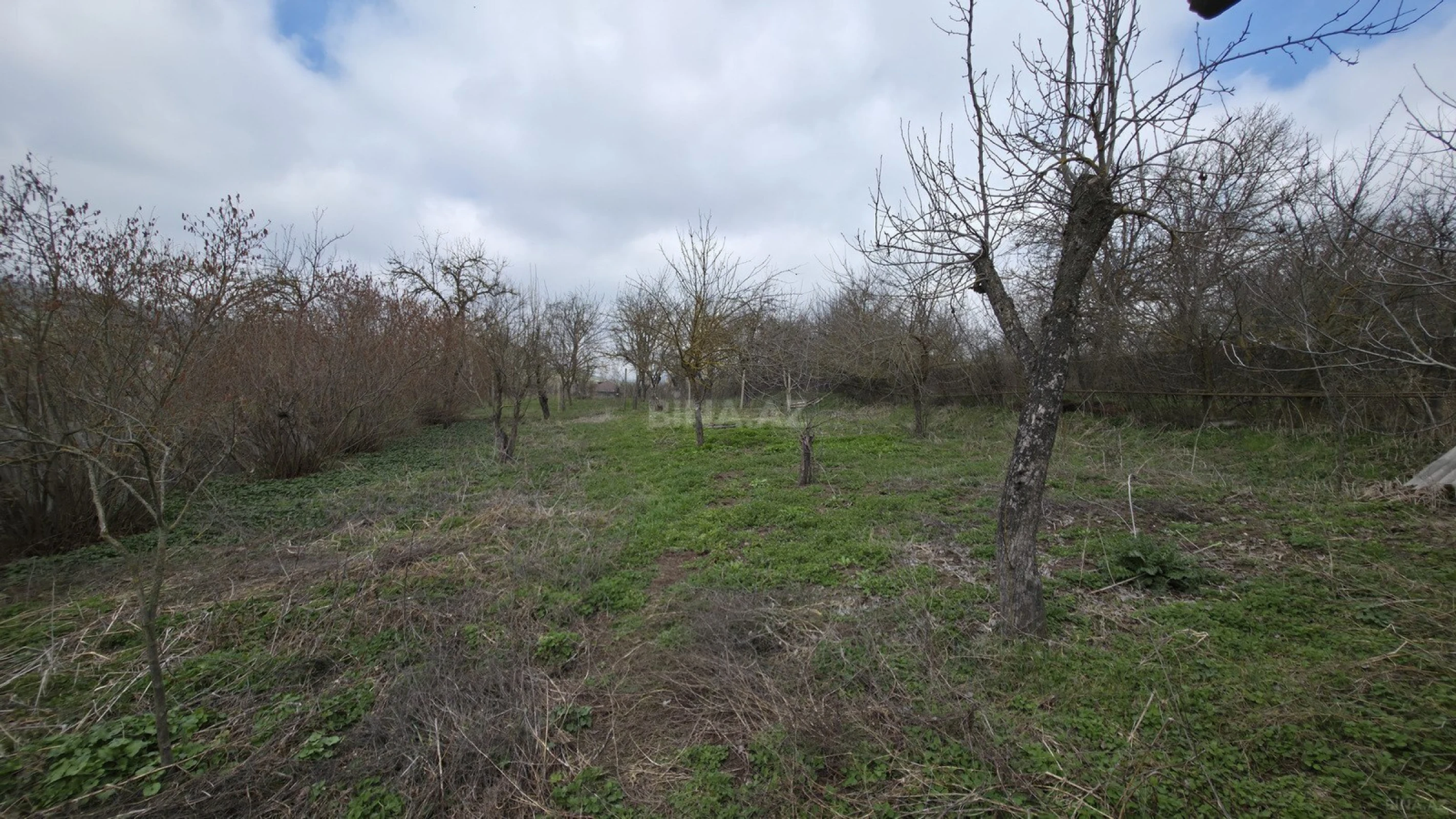 Satılır torpaq sahəsi 27 m²