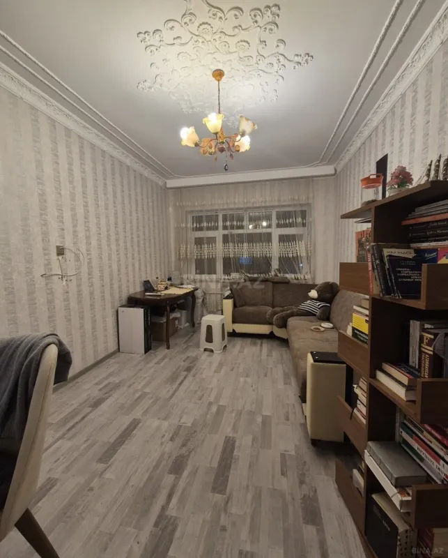 Satılır 3 otaqlı mənzil 85 m²