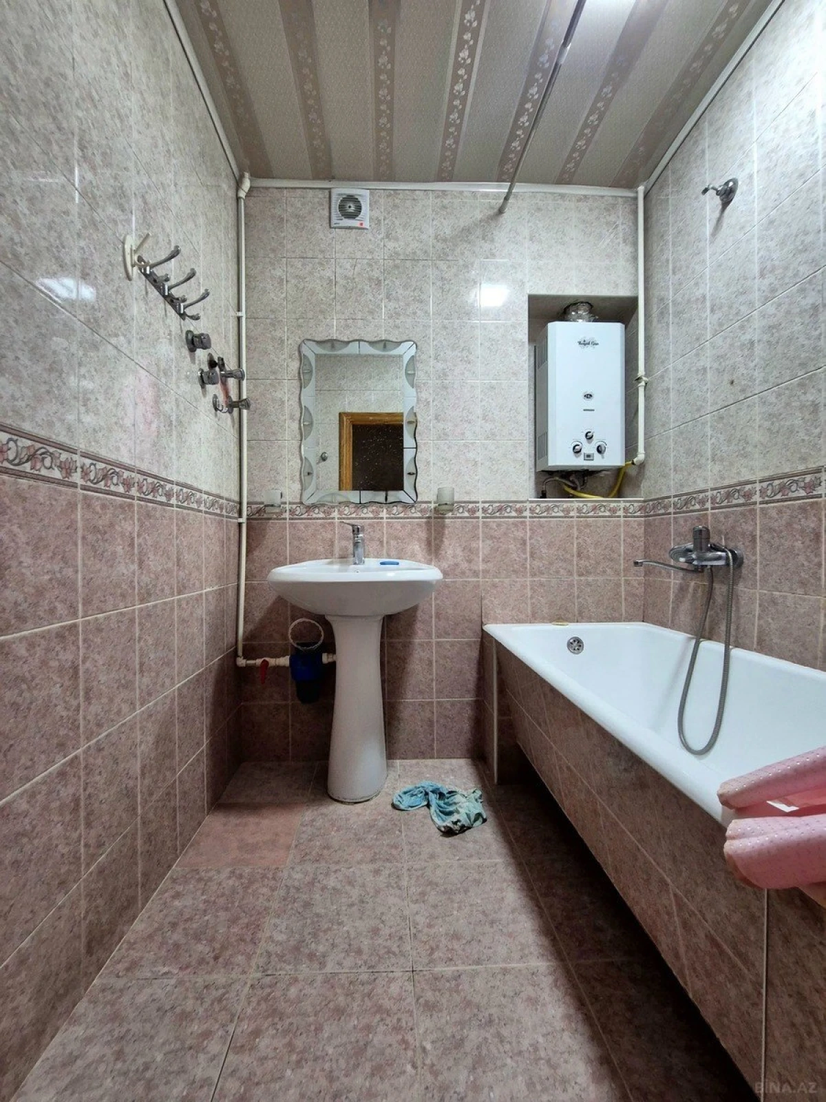 Kirayə verilir 3 otaqlı mənzil 90 m²