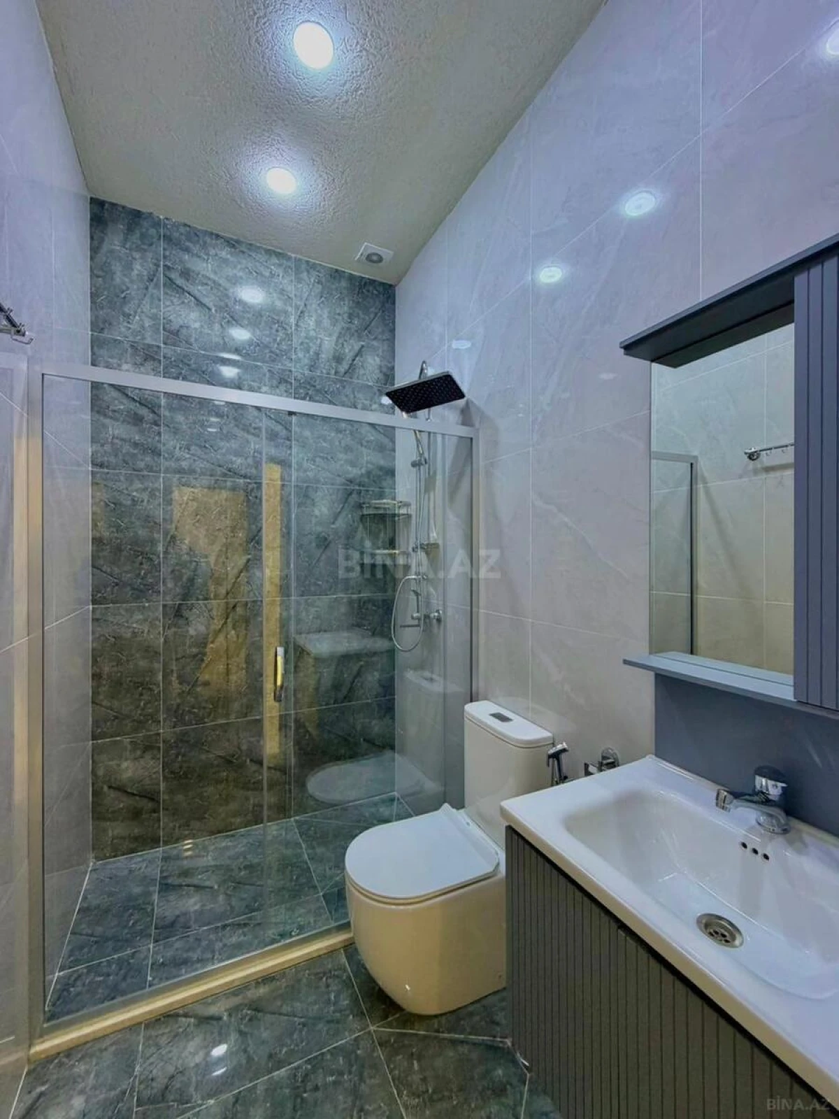 Satılır 4 otaqlı həyət evi 150 m²