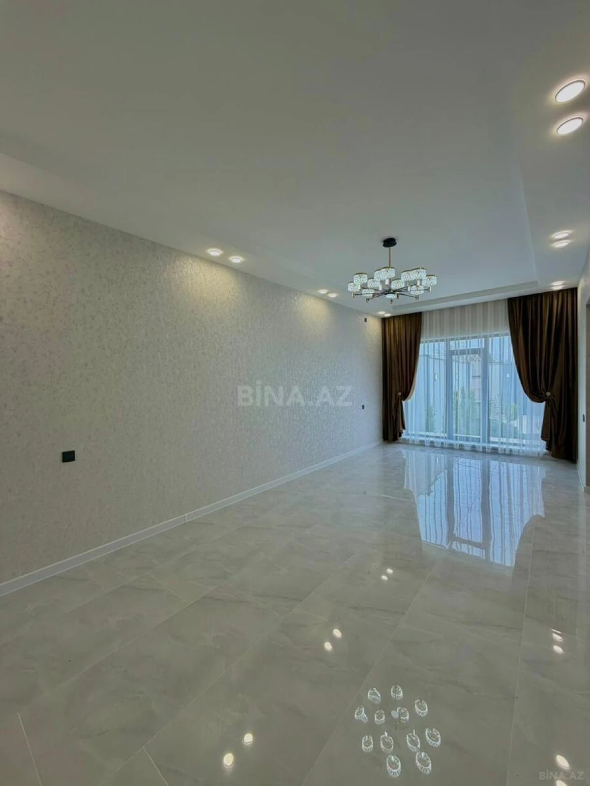 Satılır 4 otaqlı həyət evi 150 m²