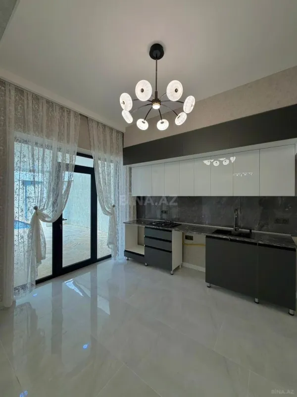 Satılır 4 otaqlı həyət evi 150 m²