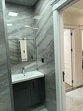 Kirayə verilir 2 otaqlı mənzil 70 m²