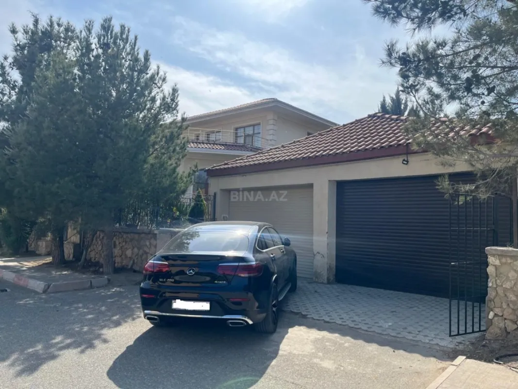 Satılır 7 otaqlı həyət evi 460 m²