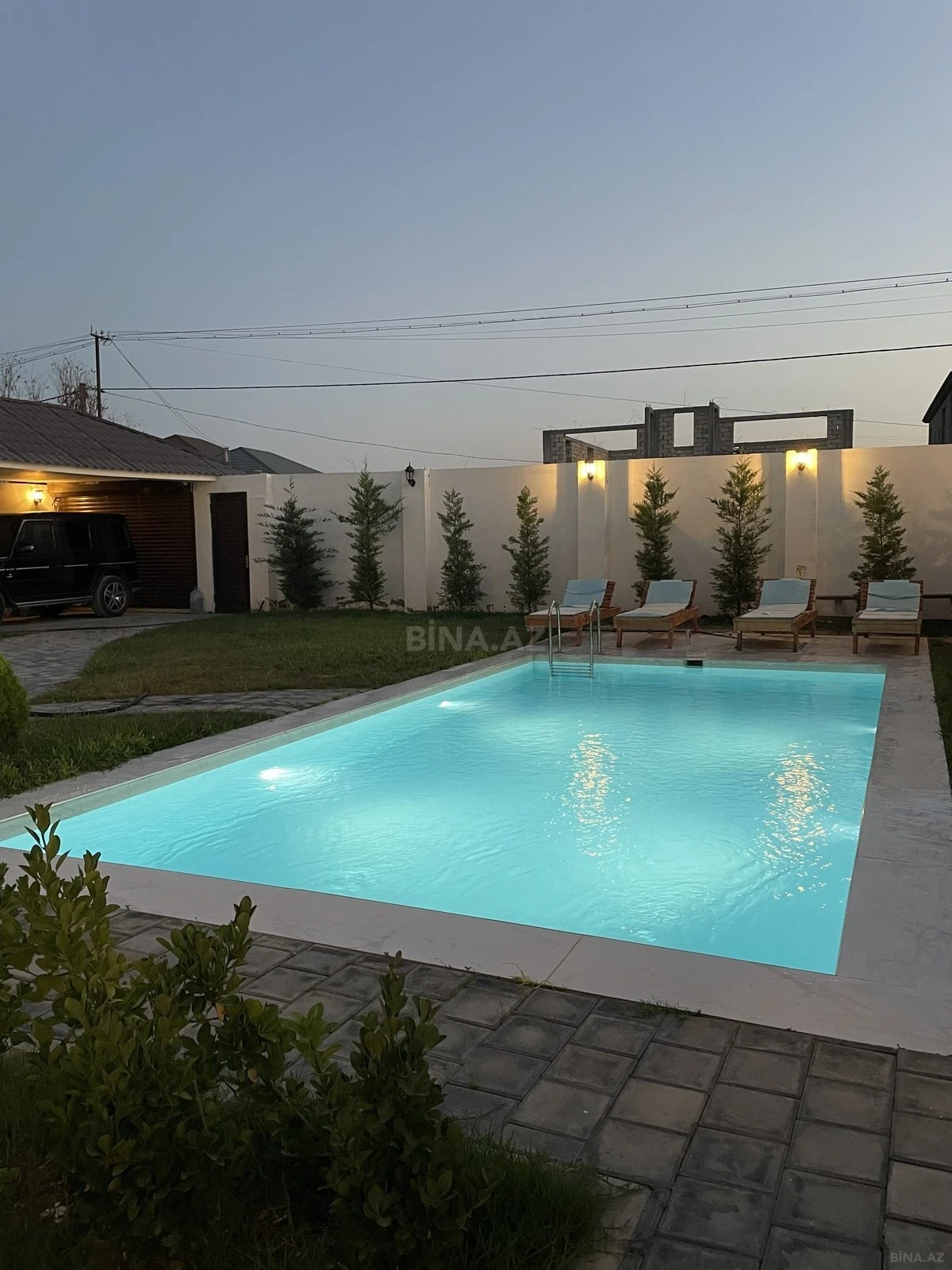 Kirayə verilir 6 otaqlı həyət evi 300 m²