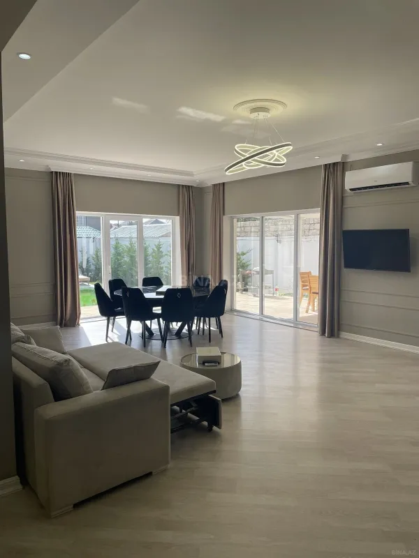 Kirayə verilir 6 otaqlı həyət evi 300 m²