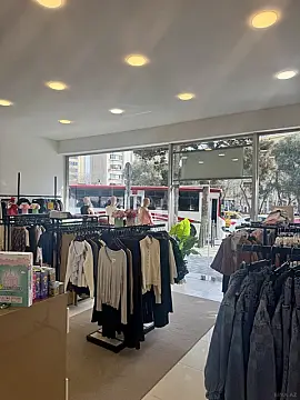 Kirayə verilir obyekt 83 m²