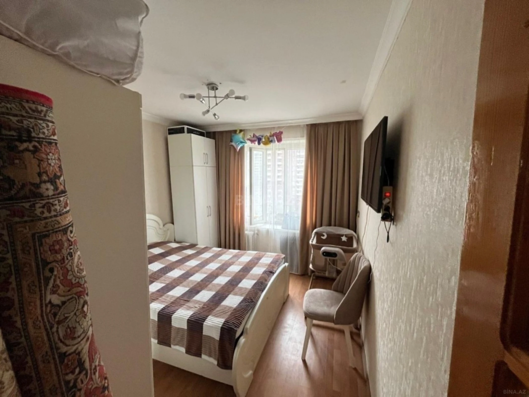 Satılır 2 otaqlı mənzil 70 m²
