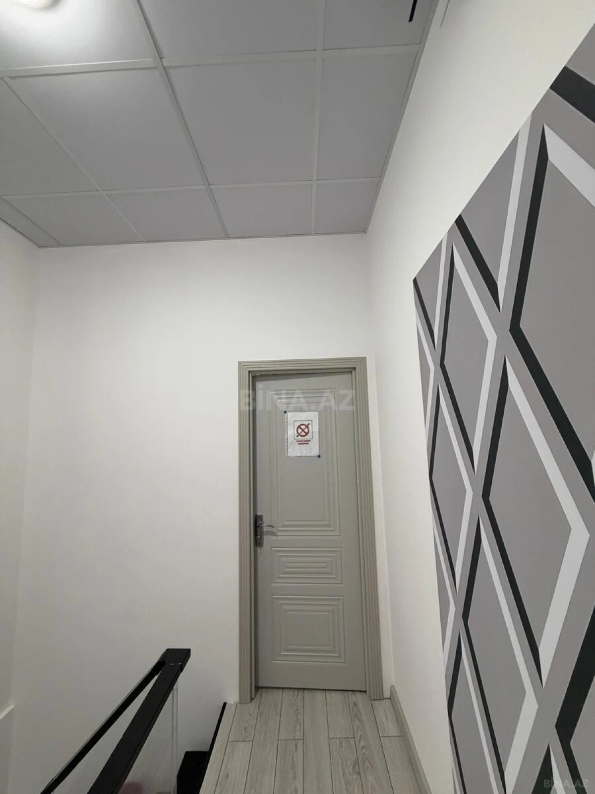 Kirayə verilir 6 otaqlı ofis 125 m²