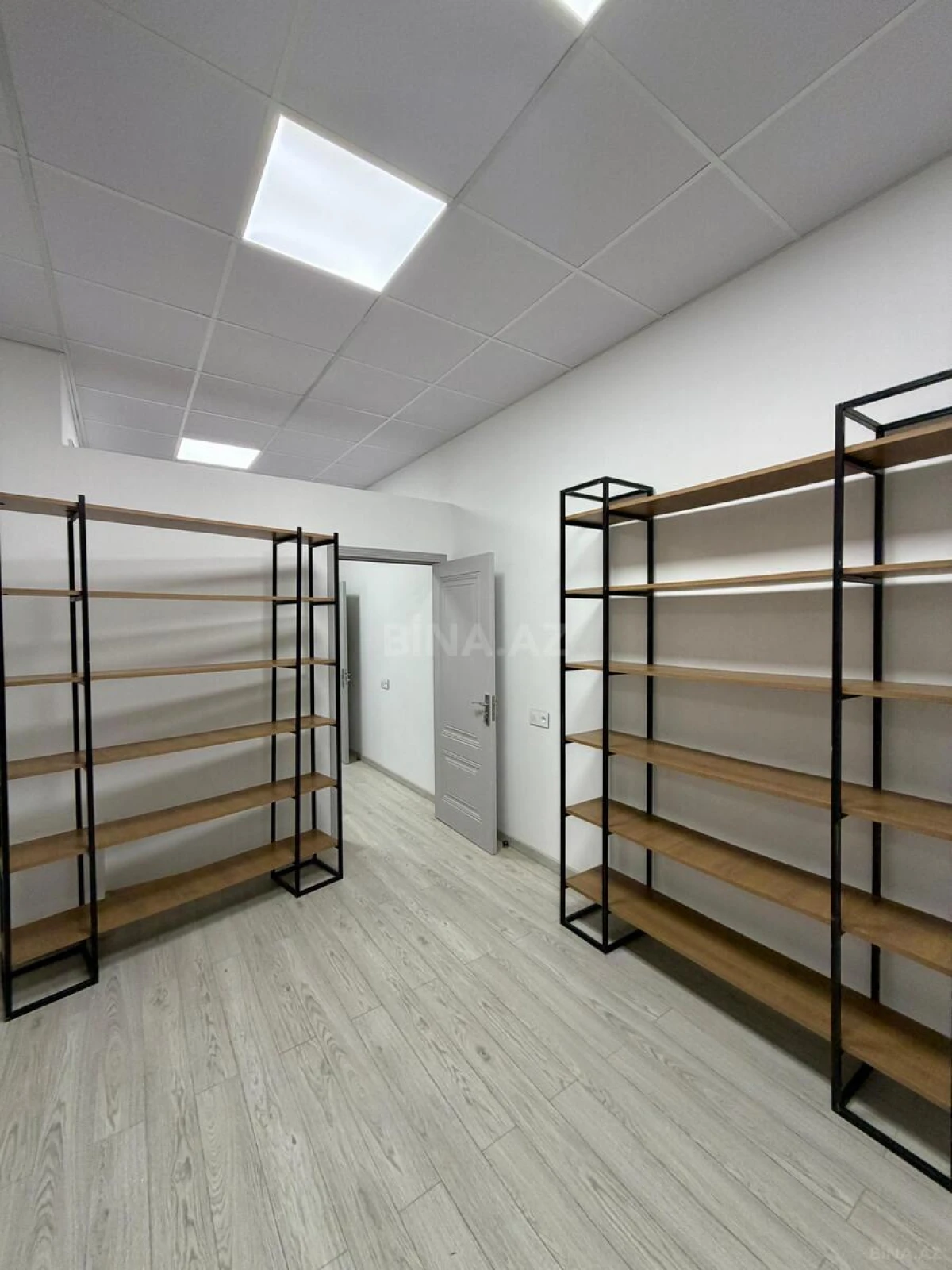 Kirayə verilir 6 otaqlı ofis 125 m²