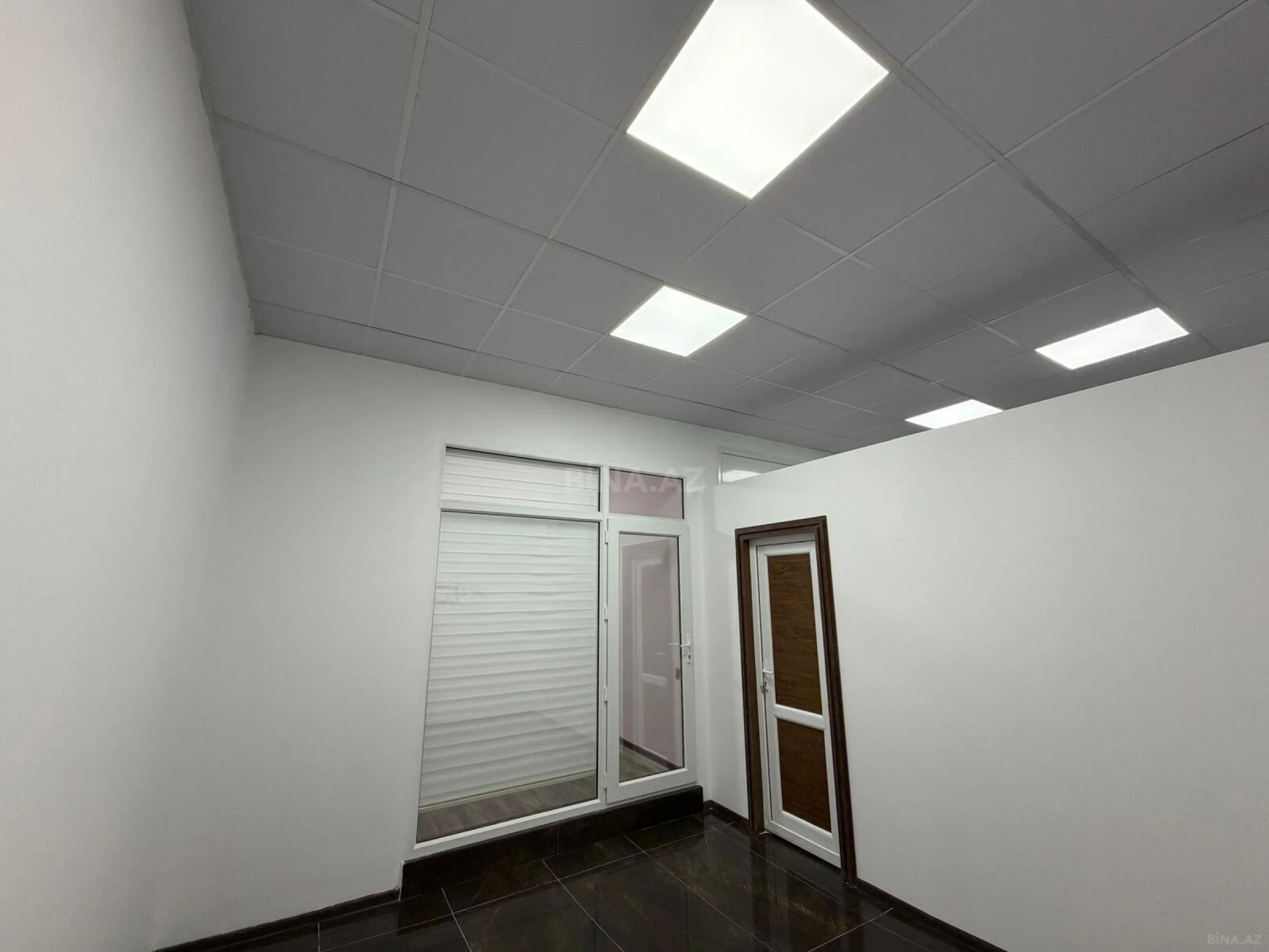 Kirayə verilir 6 otaqlı ofis 125 m²