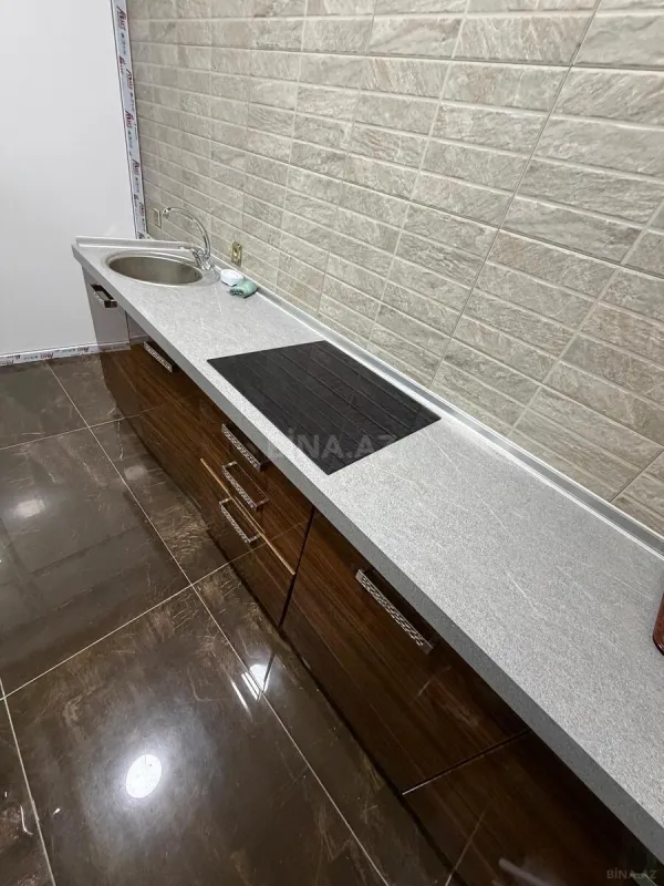 Kirayə verilir 6 otaqlı ofis 125 m²