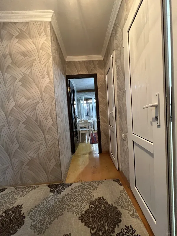 Satılır 3 otaqlı mənzil 87 m²