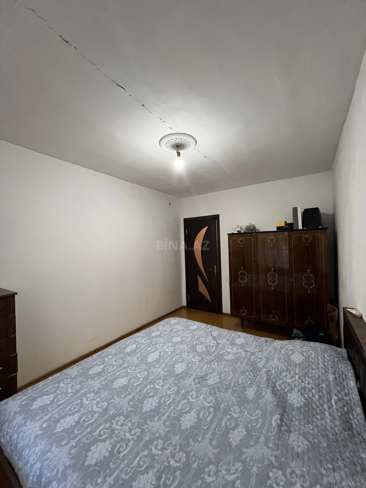 Satılır 3 otaqlı mənzil 87 m²