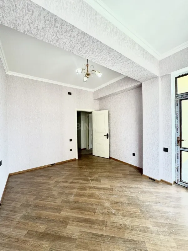 Kirayə verilir 3 otaqlı mənzil 125 m²