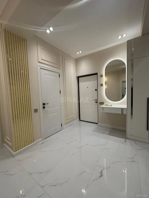 Satılır 3 otaqlı mənzil 101 m²