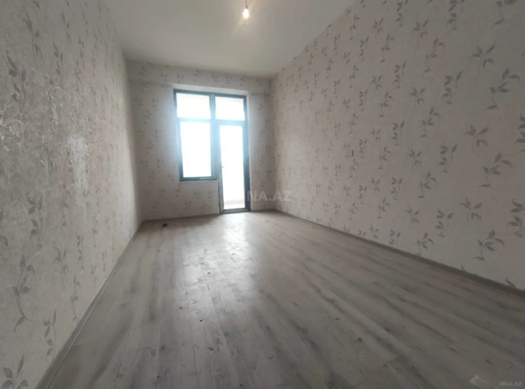 Satılır 2 otaqlı mənzil 98.4 m²