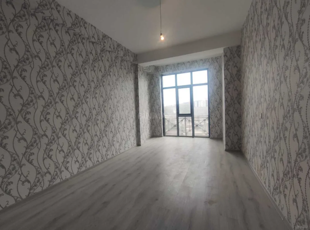 Satılır 2 otaqlı mənzil 98.4 m²