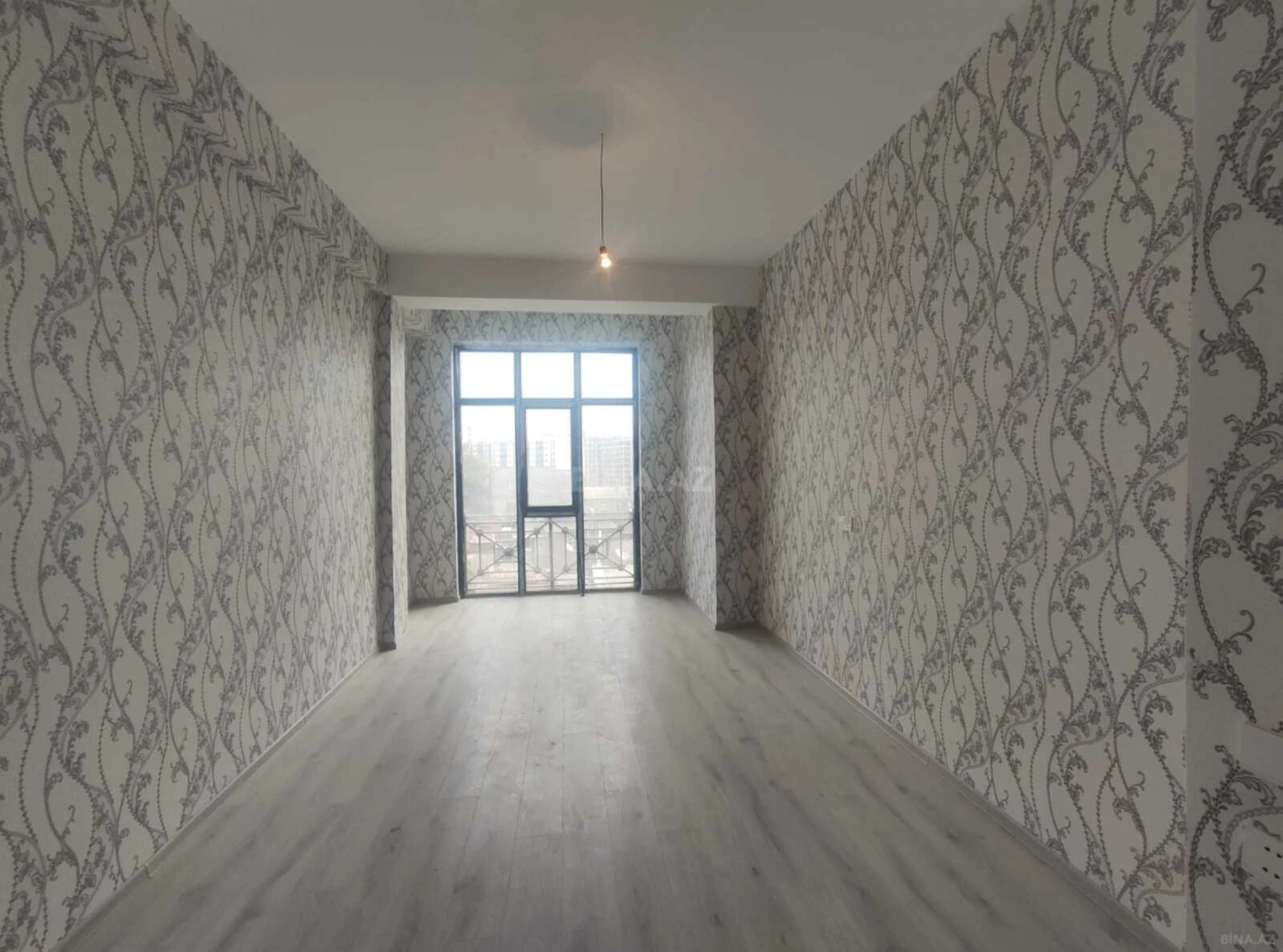 Satılır 2 otaqlı mənzil 98.4 m²