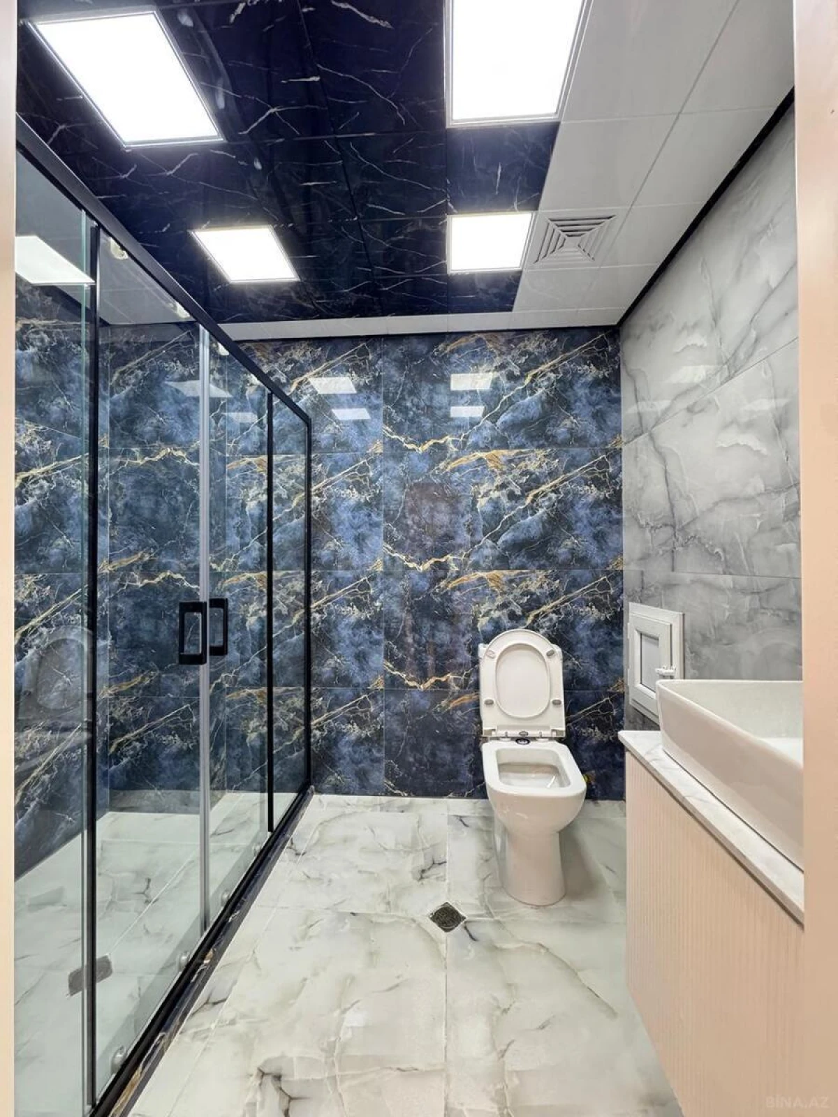 Satılır 3 otaqlı mənzil 115 m²