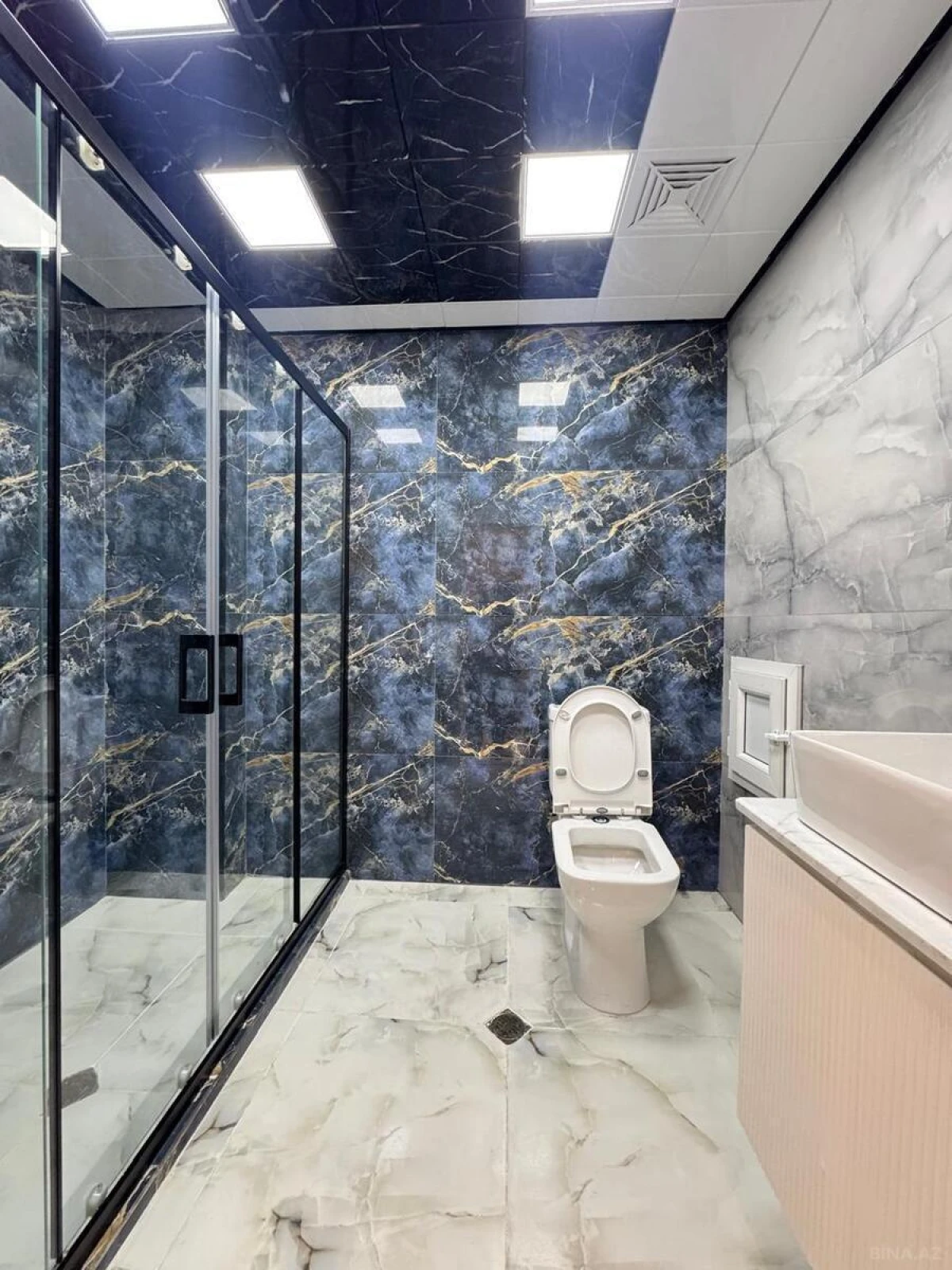 Satılır 3 otaqlı mənzil 115 m²