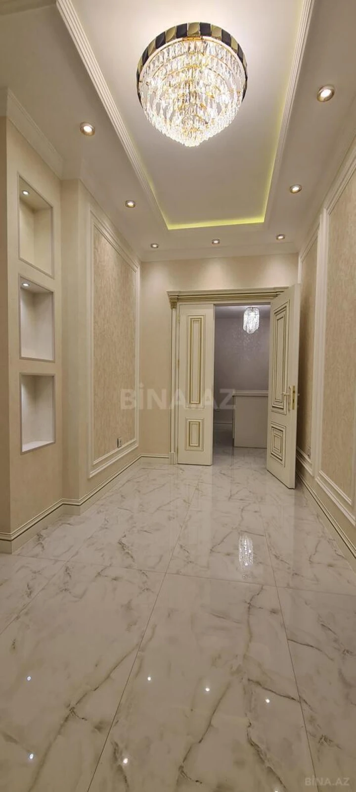 Kirayə verilir 3 otaqlı mənzil 115 m²