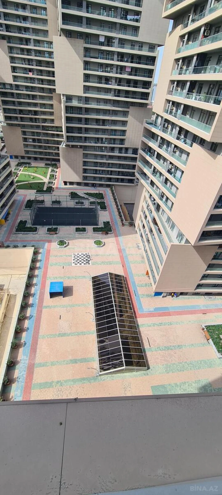 Kirayə verilir 3 otaqlı mənzil 115 m²