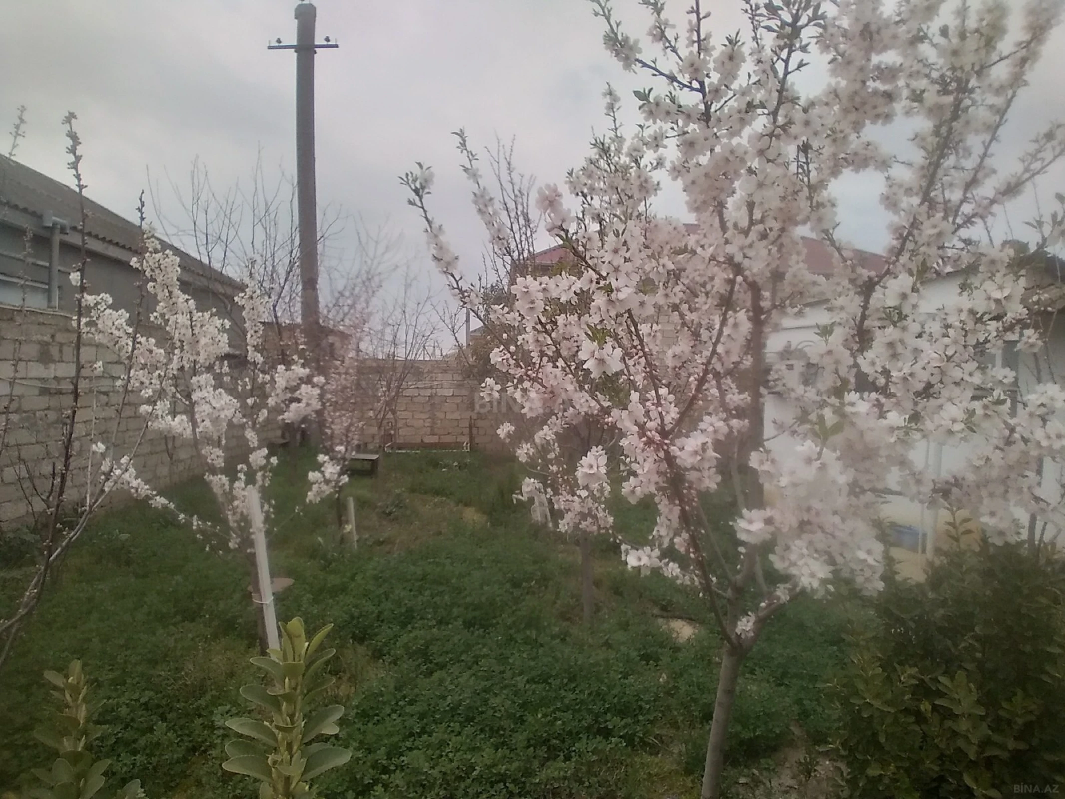 Satılır 3 otaqlı həyət evi 60 m²