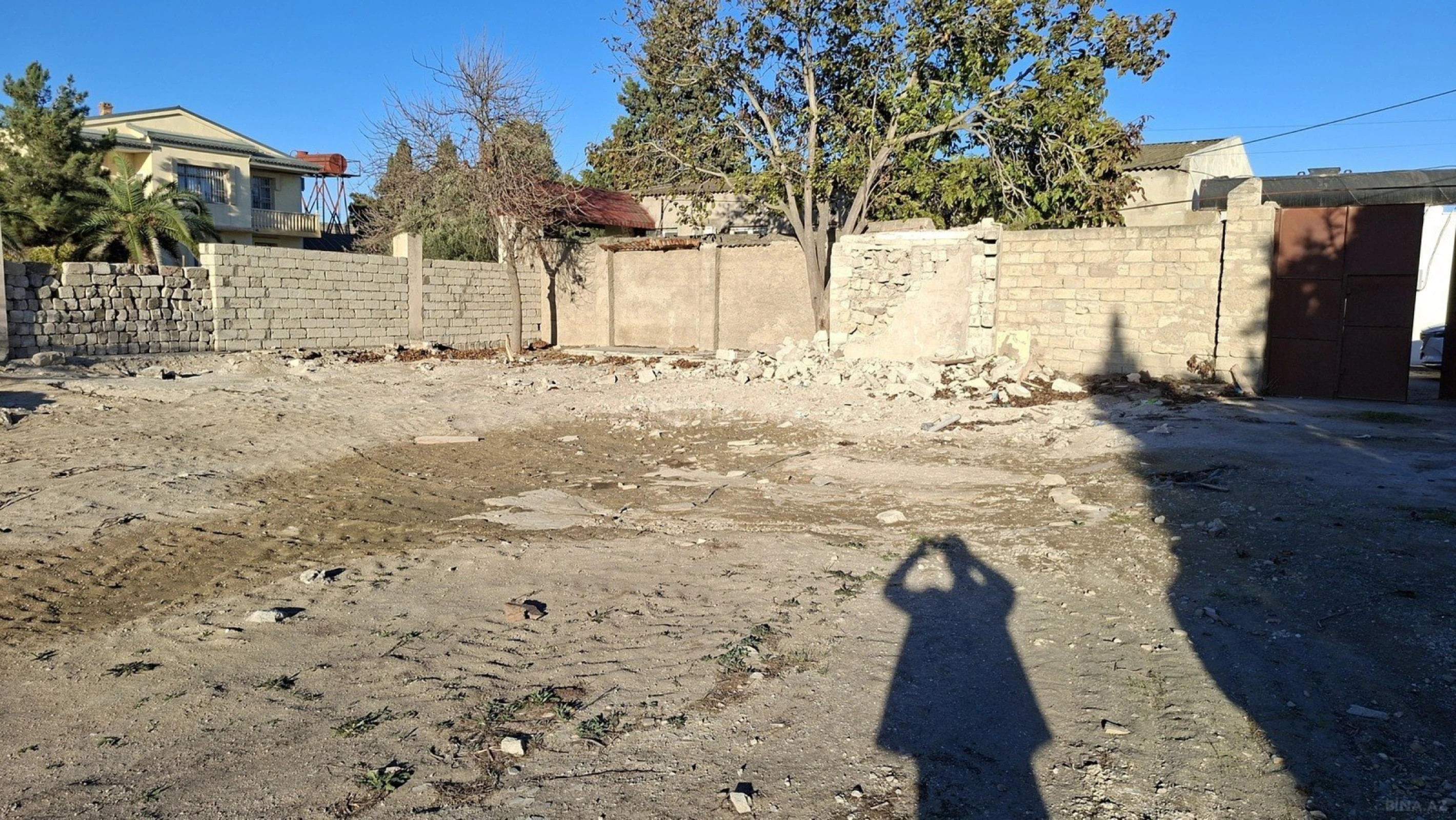 Satılır torpaq sahəsi 2.5 m²