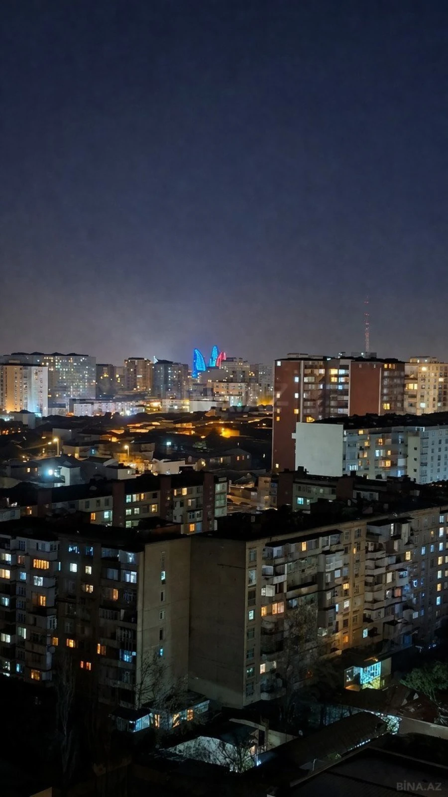 Satılır 2 otaqlı mənzil 65 m²