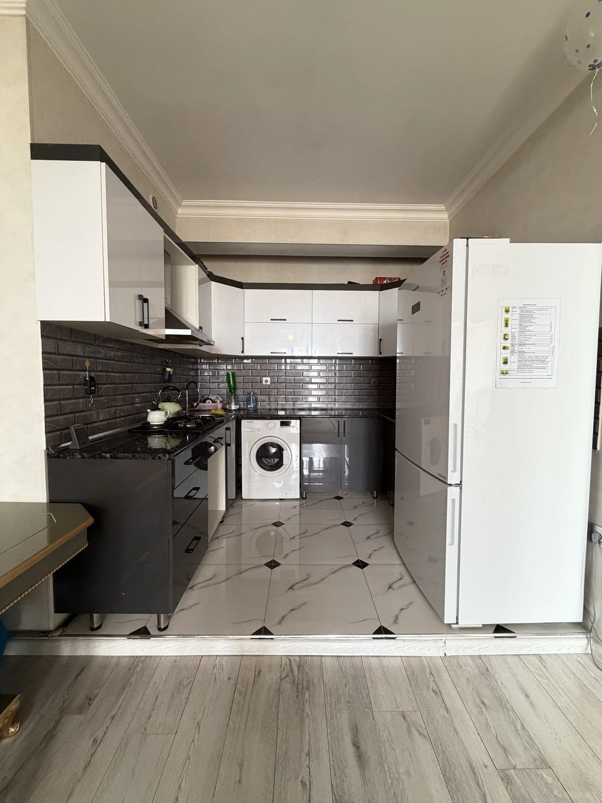 Satılır 3 otaqlı mənzil 75 m²