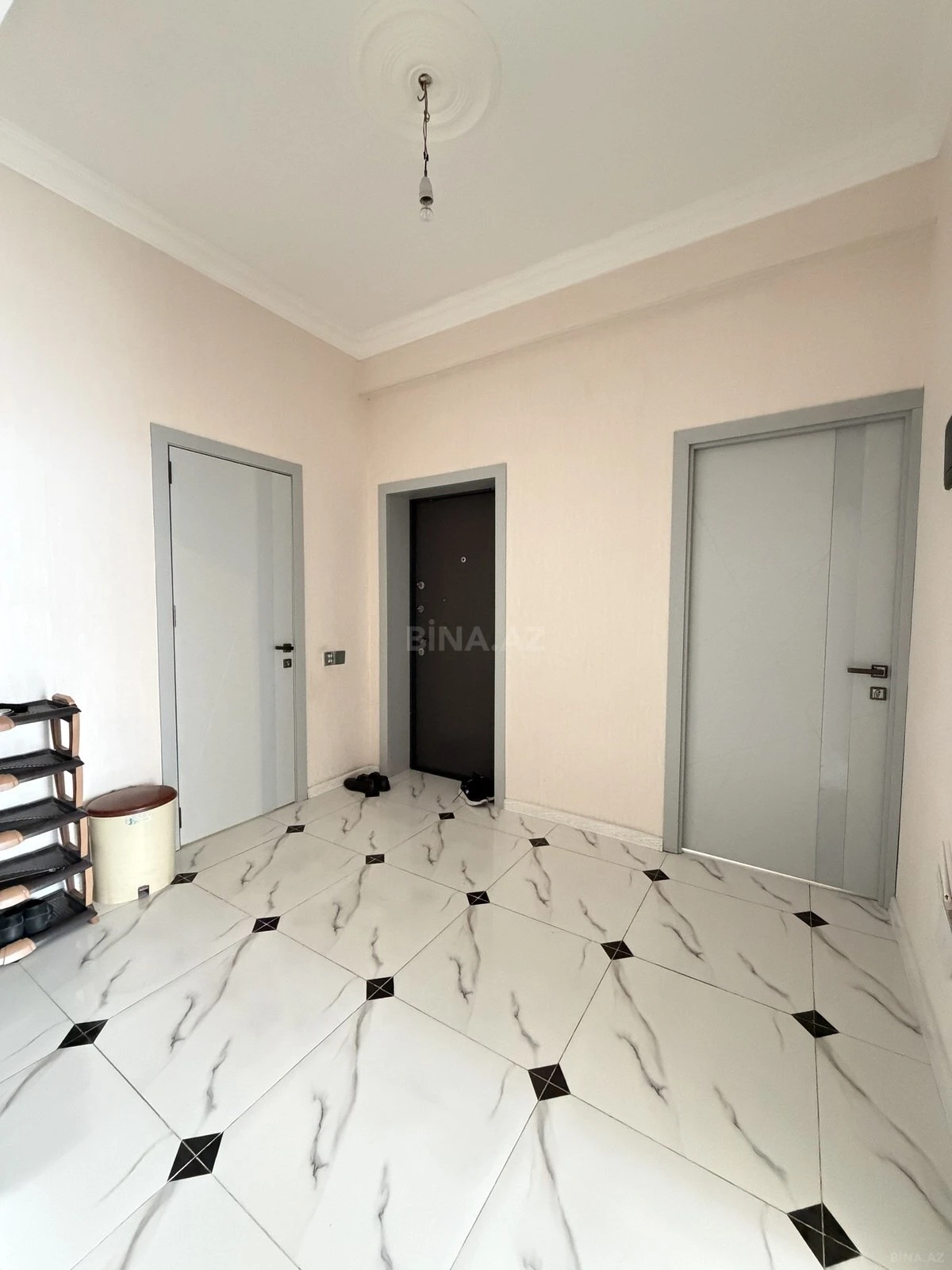 Satılır 3 otaqlı mənzil 75 m²