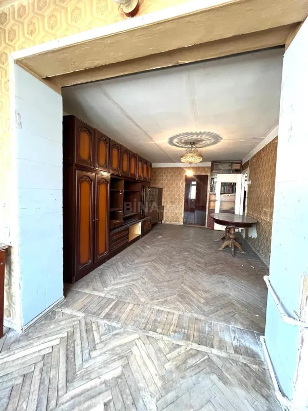 Satılır 3 otaqlı mənzil 70 m²