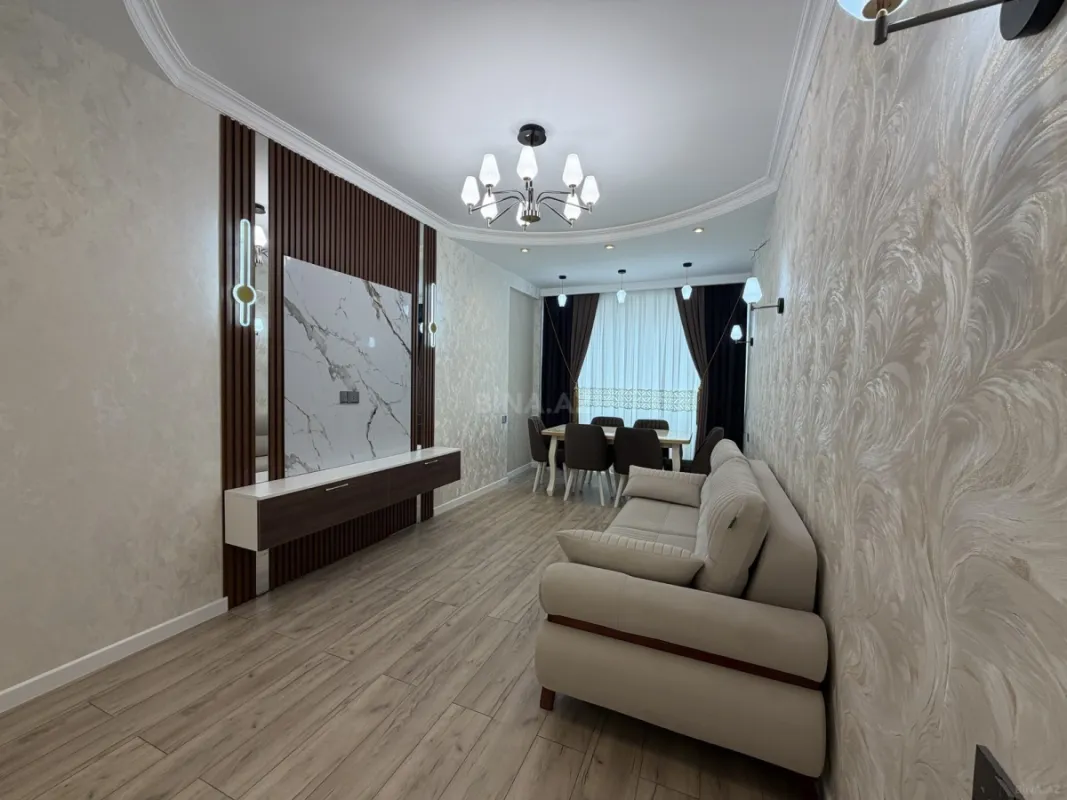 Satılır 3 otaqlı mənzil 113 m²
