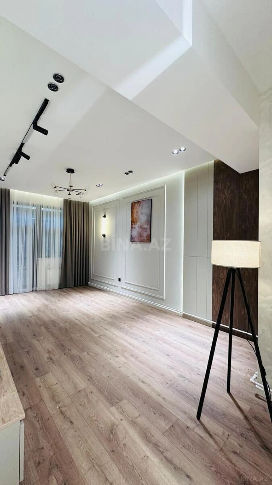 Satılır 3 otaqlı mənzil 85 m²