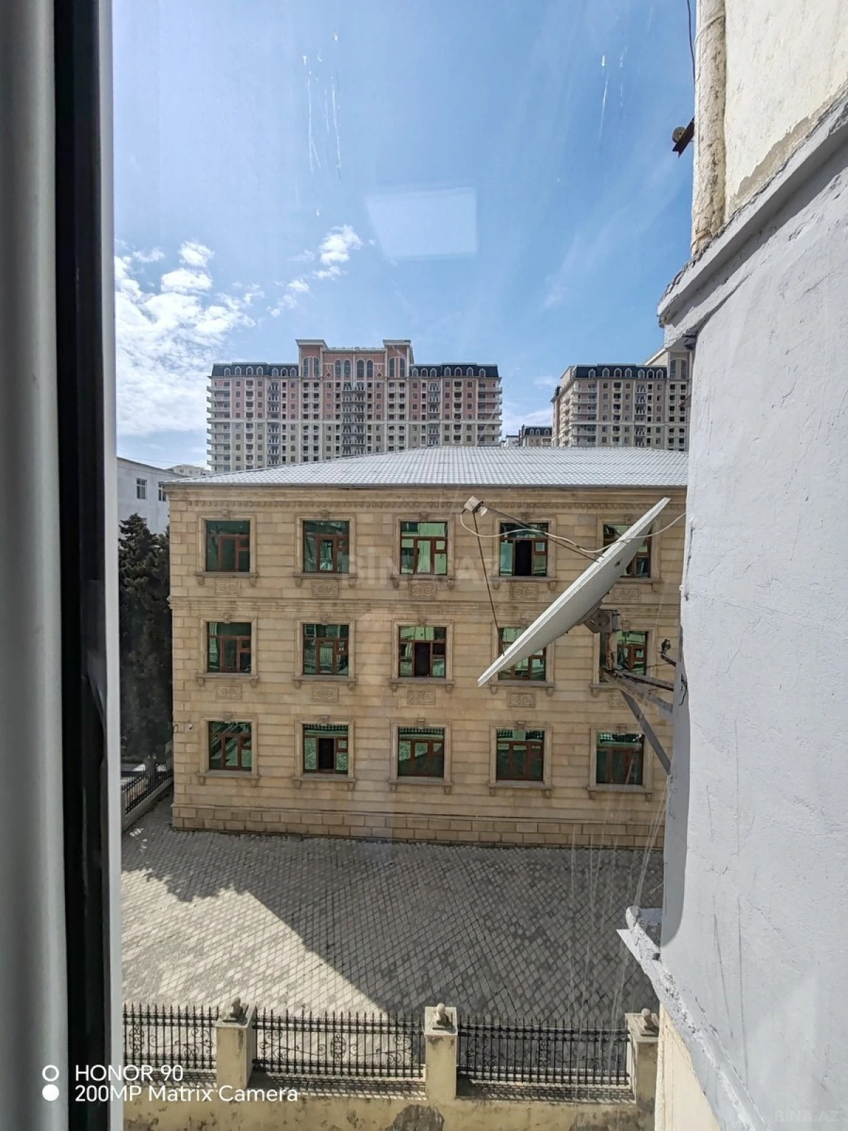 Satılır 3 otaqlı mənzil 85 m²