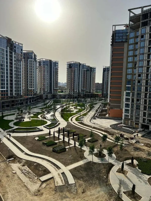 Satılır 3 otaqlı mənzil 106 m²